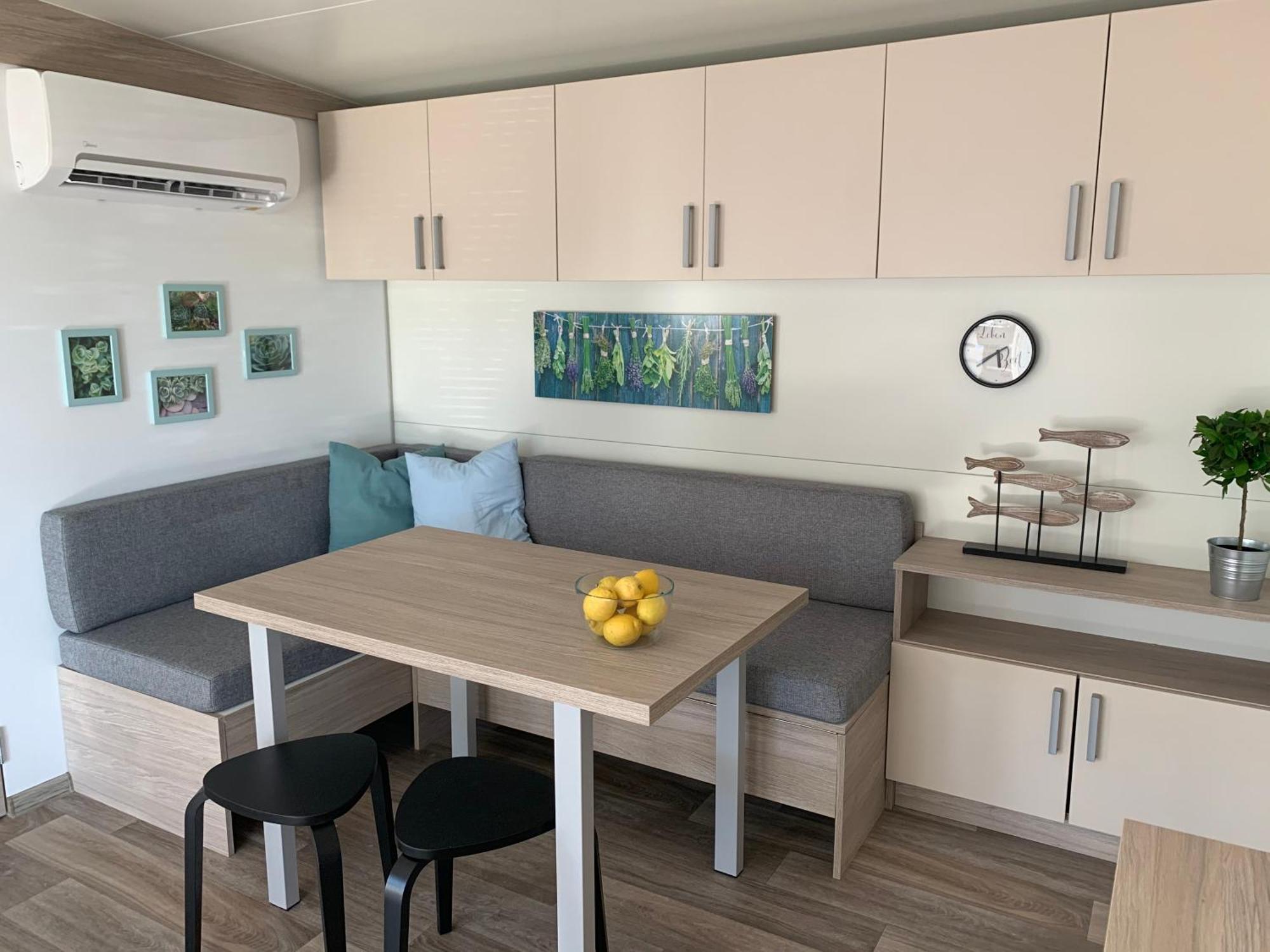 Mobile Home M&M Drage Rom bilde